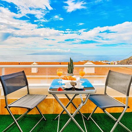 Luxury Holiday House Tenerife Puerto de Santiago  Exterior photo
